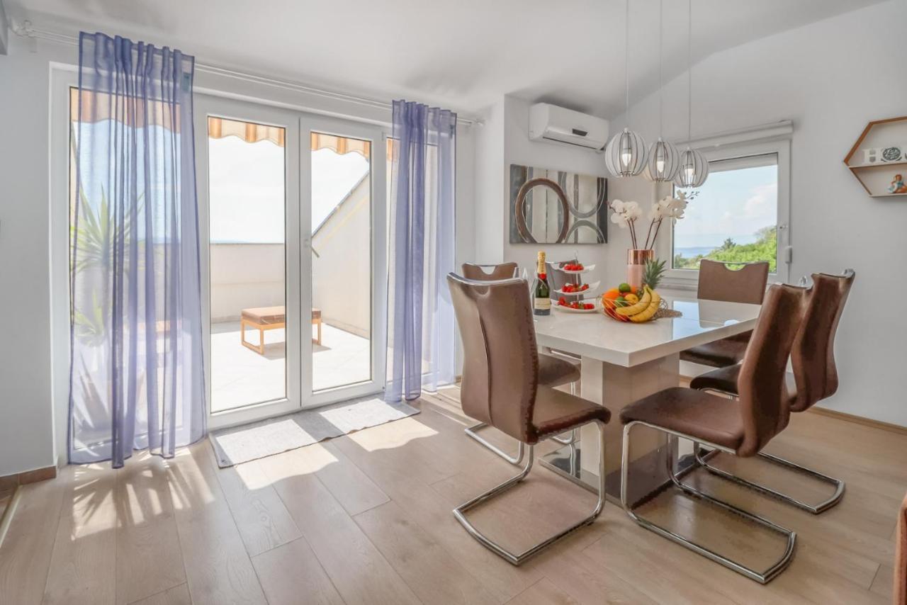 Family Apartment Crikvenica Exterior foto